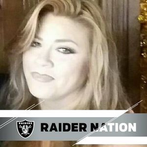 Meet your Posher, Monique